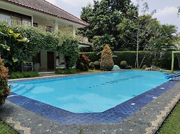 The Garden Family Guest House powered by Cocotel.