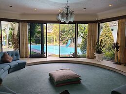 The Garden Family Guest House powered by Cocotel.