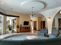 The Garden Family Guest House powered by Cocotel.