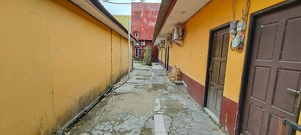 OYO 93295 Wisma Aluh AmbakNearPantai batu lima Asbullah tmbngn