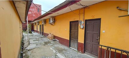 OYO 93295 Wisma Aluh AmbakNearPantai batu lima Asbullah tmbngn