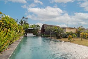 Kubu Selat Villa and Glamping