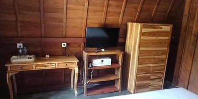 Kubu Selat Villa and Glamping