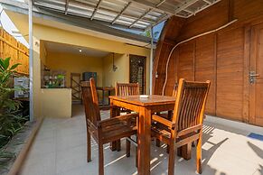 Kubu Selat Villa and Glamping