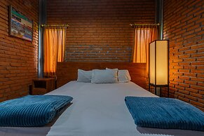 Kubu Selat Villa and Glamping