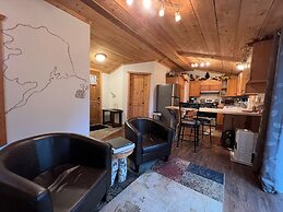 Blue Spruce Apartment