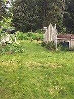 Blue Spruce Apartment