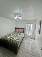 Grand Family Superior 4BD House Near Disney Parks