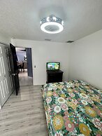 Grand Family Superior 4BD House Near Disney Parks