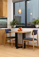 The Galaxy Home Apartment Doi Can