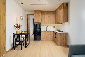 The Galaxy Home Apartment Doi Can