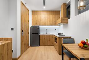 The Galaxy Home Apartment Doi Can