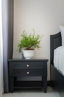 The Galaxy Home Apartment Doi Can