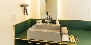 LUXE TECH VILLA ASHITOKU