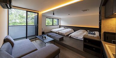 LUXE TECH VILLA ASHITOKU