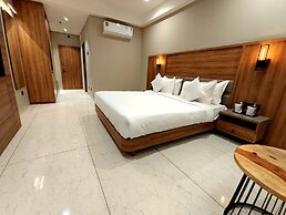 The Sky Imperial Hotel Kailash