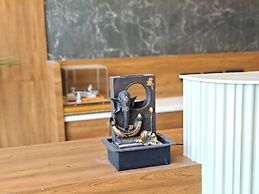 The Sky Imperial Hotel Kailash