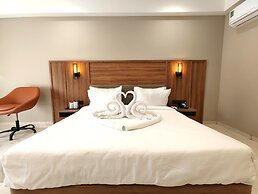 The Sky Imperial Hotel Kailash