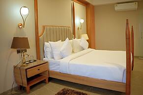 The Sky Imperial Hotel Kailash