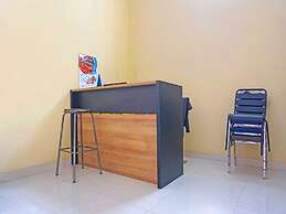 OYO 93299 Homestay Aqsa