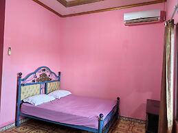 OYO 93299 Homestay Aqsa