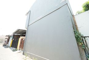 OYO Life 93300 Homestay Puri Anggrek Syariah - Wage