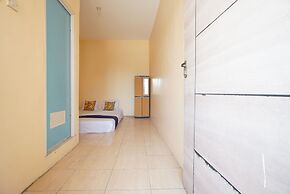 OYO Life 93300 Homestay Puri Anggrek Syariah - Wage