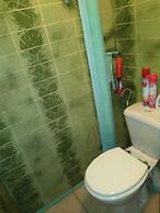 Room in House - 2 Floors 2 Bedrooms Near Central Station