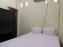 OYO 93309 Mely Homestay