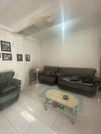 SPOT ON 93312 Homestay OrangeNearNagoya Hill Shopping Mall