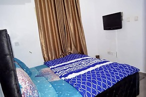 Immaculate 4-bed Apartment in Lagos