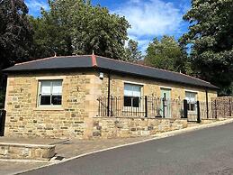 Stunning 3-bed Cottage, 15mins From Newcastle