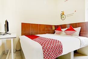 OYO 90322 Joy Homestay Near Bella Terra Lifestyle Center