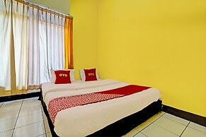 OYO 93229 P3 Guest House