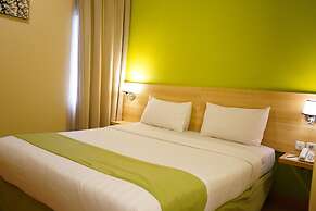 LORIN SYARIAH HOTEL SENTUL