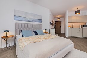 Studio With Parking & Gym by Renters