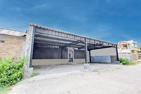 SPOT ON 93245 Guest House Mulia Dua Syariah