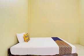 SPOT ON 93245 Guest House Mulia Dua Syariah