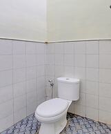 SPOT ON 93245 Guest House Mulia Dua Syariah