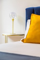 Piazza Amedeo Stylish Apartment by Wonderful Italy