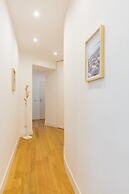 Piazza Amedeo Stylish Apartment by Wonderful Italy