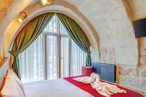 Matiana View Cave Hotel