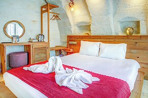 Matiana View Cave Hotel