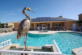 Beautiful House, Private Splash Pool, Balcony Off Master Suite, Free W