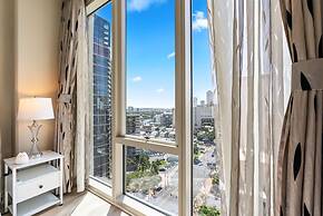 Allure Waikiki 2 Bedroom Condo by RedAwning