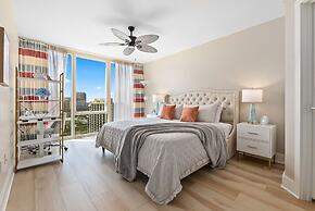 Allure Waikiki 2 Bedroom Condo by RedAwning