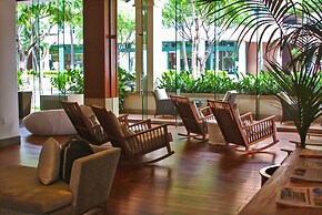 Allure Waikiki 2 Bedroom Condo by RedAwning