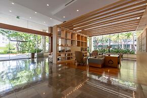 Allure Waikiki 2 Bedroom Condo by RedAwning