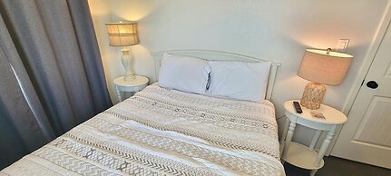 Oyster Cove 2 Bedroom Condo by RedAwning