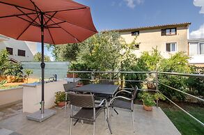 Apartments Bungavilia